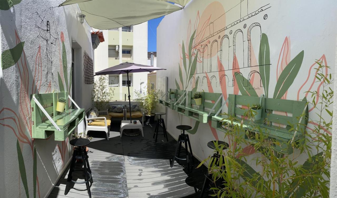 Aloha Hostel Portimao Exterior photo